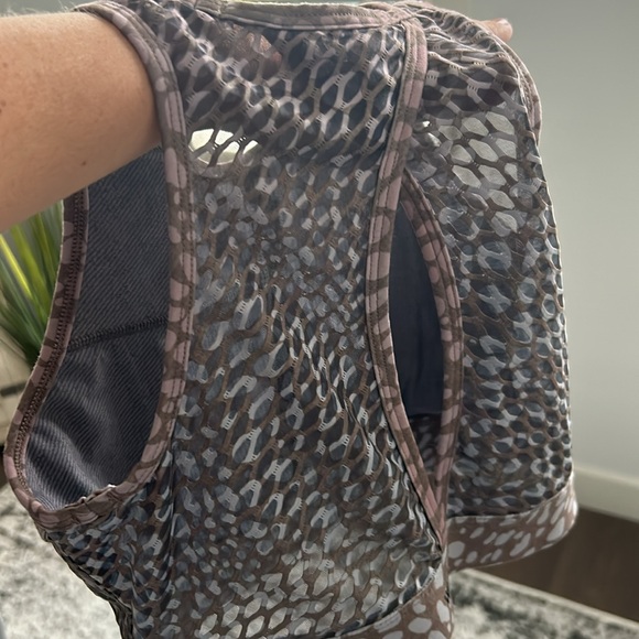 Peloton Sport Bra - Picture 4 of 4